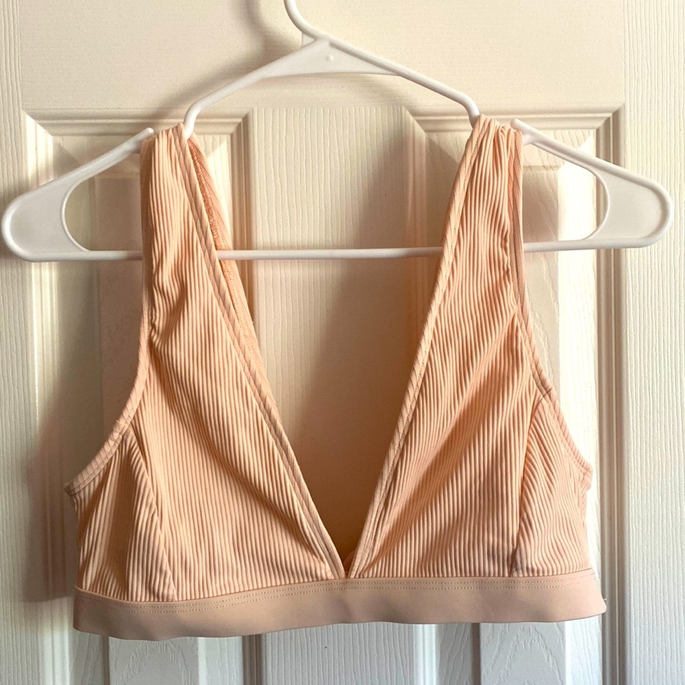 Body glove bikini top